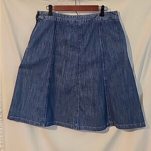 LL Bean Classic Fit Denim Skirt sz 14